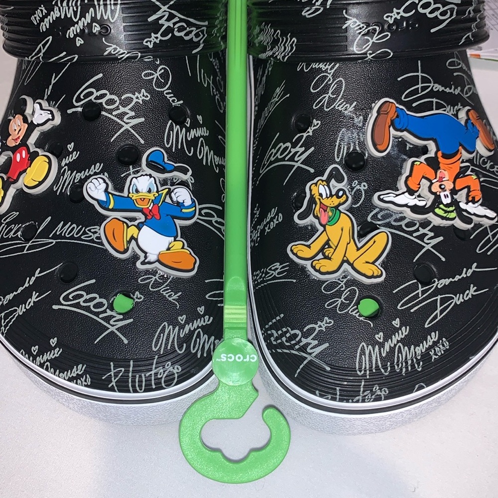 DISNEYPARKS EXCLUSIVE Adult Crocs Character Autographs Mickey,Donald,Pluto&Goofy